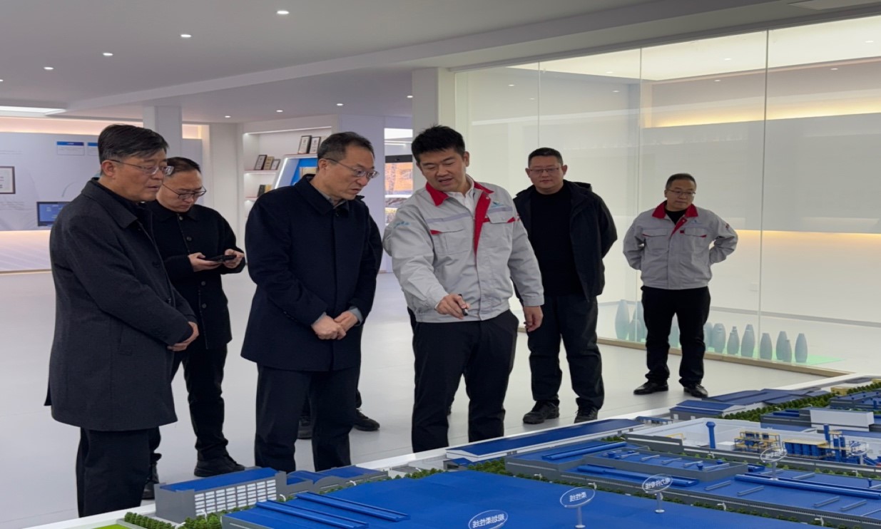 202602242043071764 临汾经济开发区党工委书记、管委会主任白建成一行深刻918.com圣德曼新能源汽车零部件产业园调研
